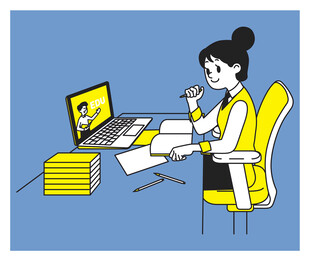 女士专注办公场景图