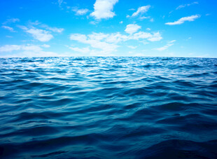 蓝天白云大海
