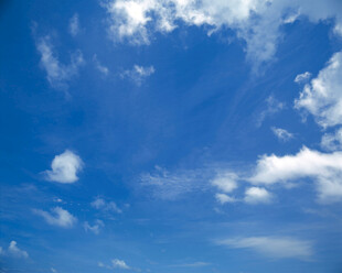 蓝天白云