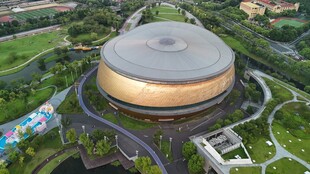 独特圆形建筑俯瞰景观