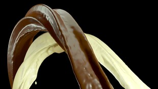 牛奶滴落溅起特写视频素材