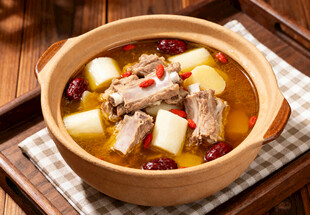 山药排骨养生汤