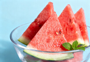 玻璃碗中的西瓜