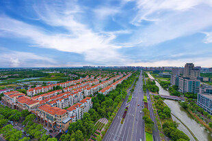 城市住宅区与道路景观