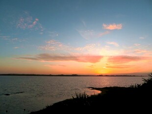 海边绝美日出景色