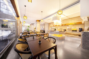 现代风格温馨餐厅室内景