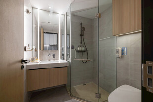 现代简约风浴室一角