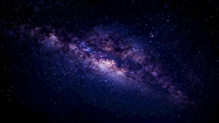 梦幻璀璨的深邃星空