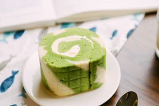 抹茶奶油蛋糕卷