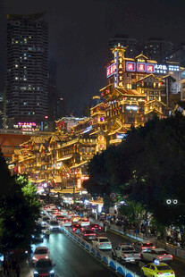 重庆洪崖洞夜景璀璨迷人