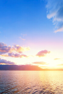海上壮丽日出美景