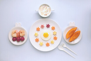 营养早餐摆盘