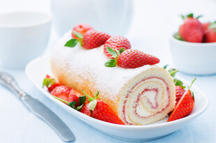 草莓蛋糕卷