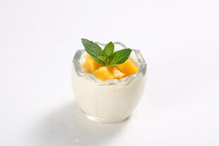 芒果酸奶杯