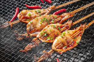 烤鱿鱼串