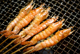 烤虾串