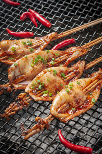 烤鱿鱼串