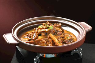 砂锅牛腩