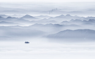 水墨山水背景