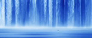 高山流水瀑布背景墙