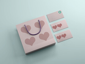 多视角少女心礼品袋样机PSD