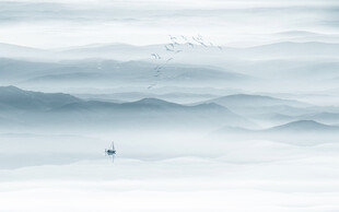 中国风水墨意境山水风景背景