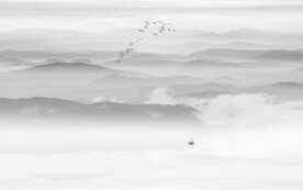 水墨意境山水画