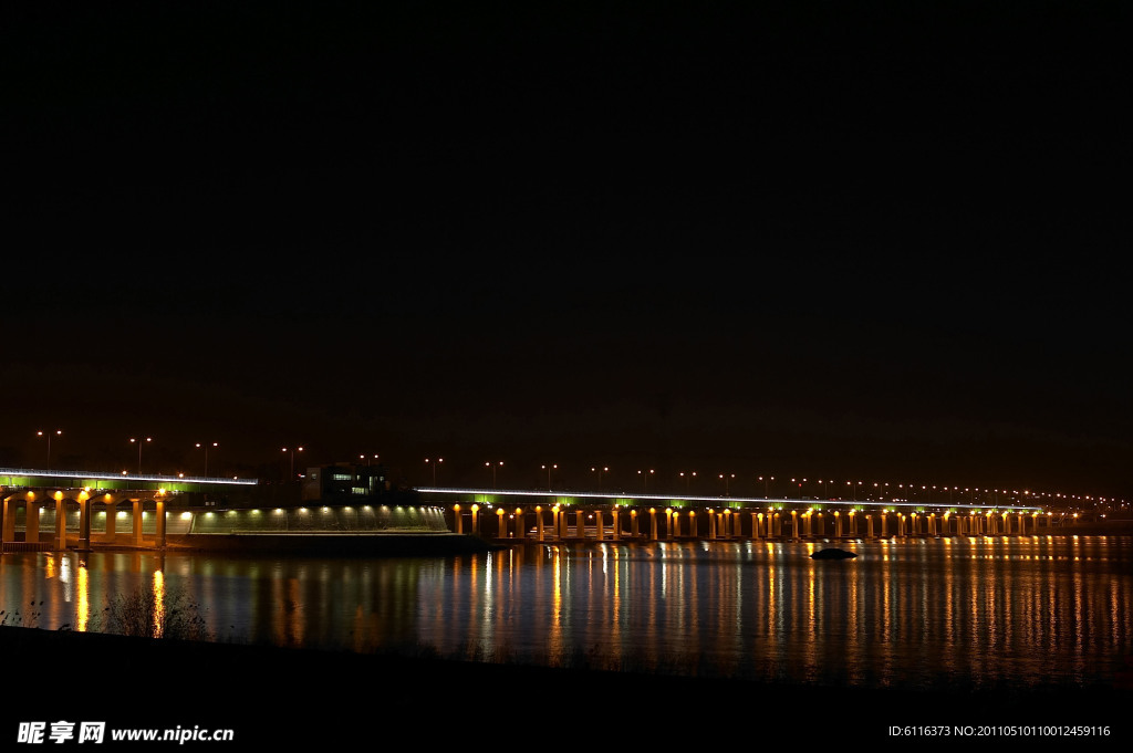 城市高清夜景