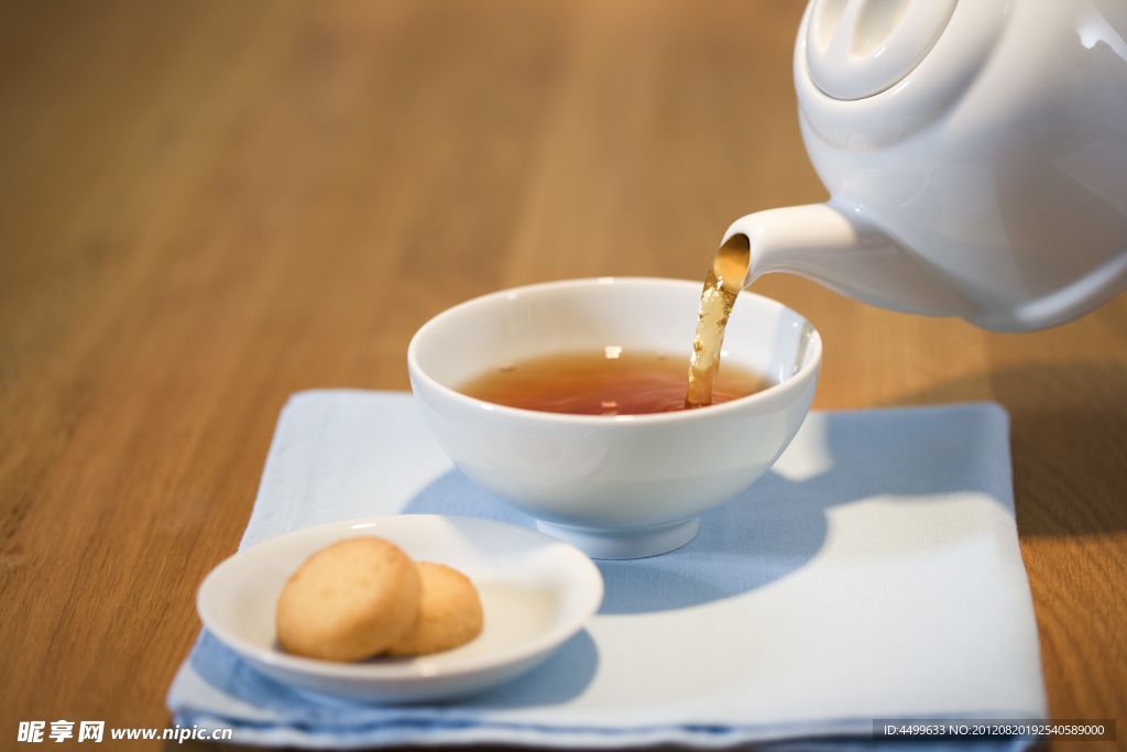泡茶 茶饮 倒茶