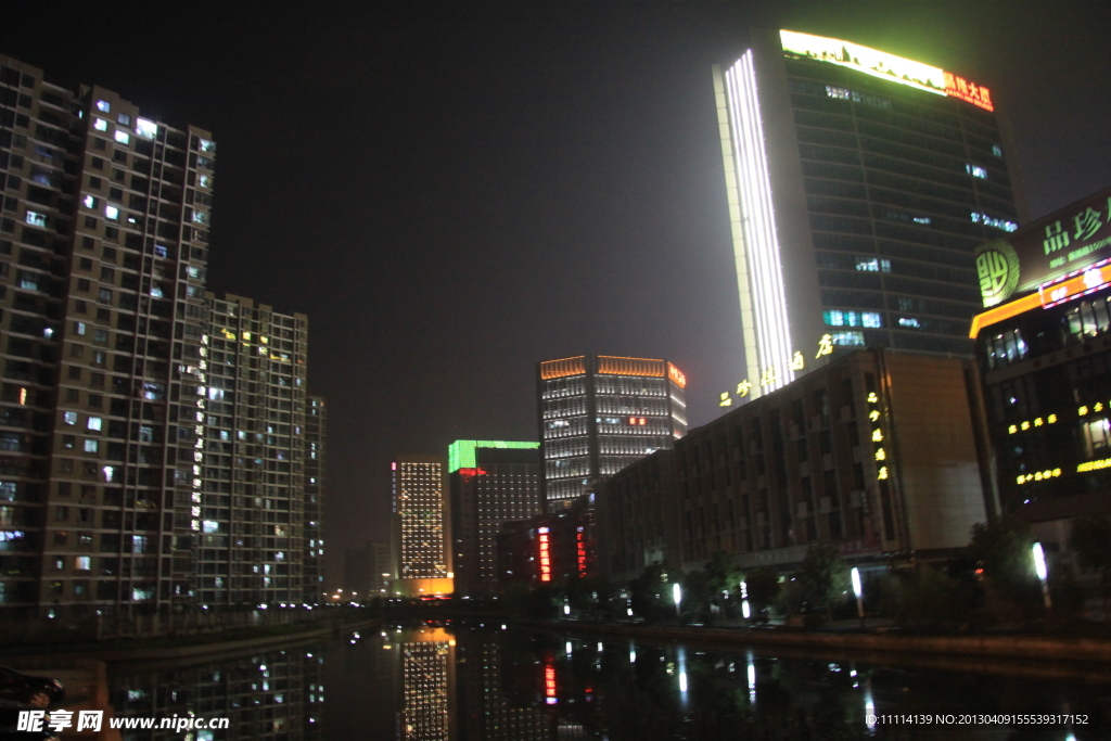 城市夜景