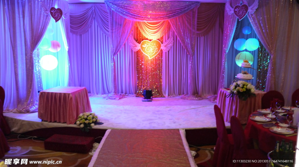 婚礼舞台背景