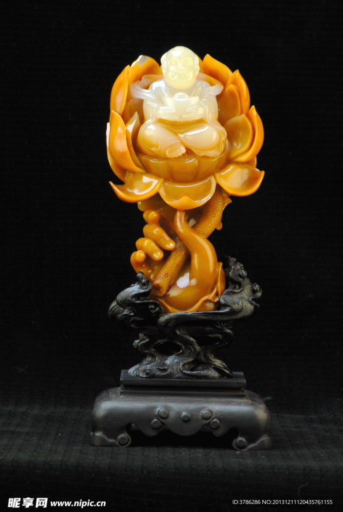 黄龙玉精品雕件