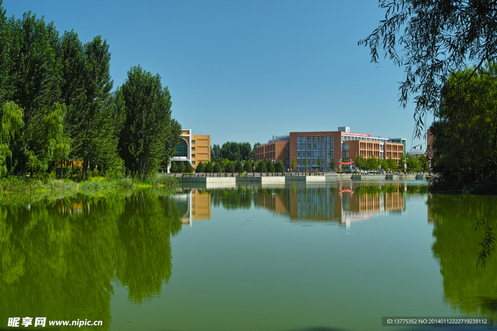 北京吉利大学吉利湖