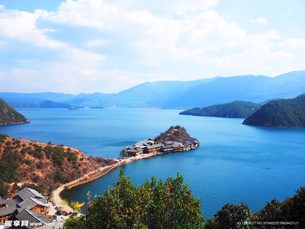 泸沽湖 风景 小岛