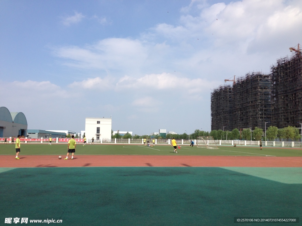 学校