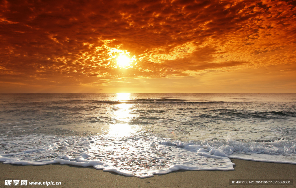 海滩夕阳