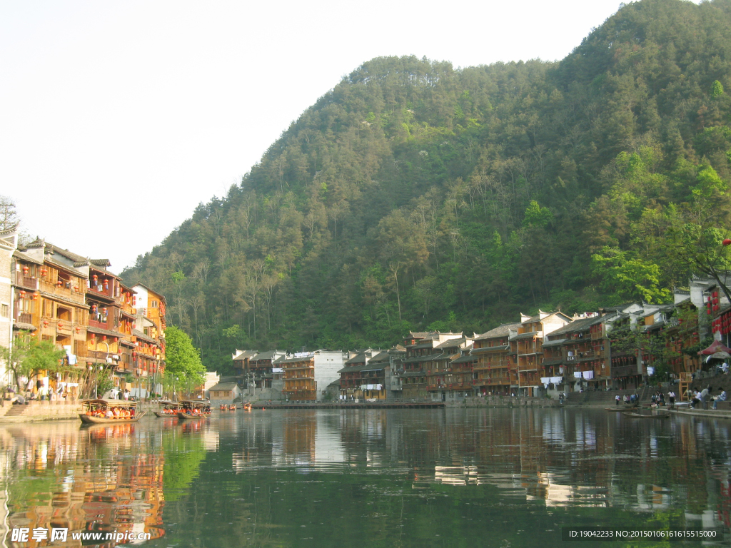 凤凰古城