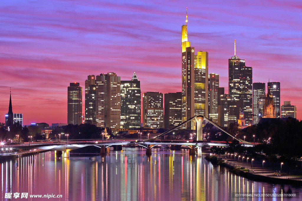 城市景观夜景