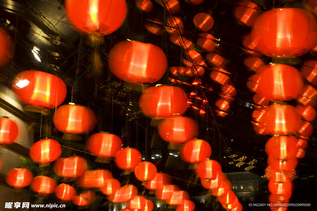夜晚灯笼