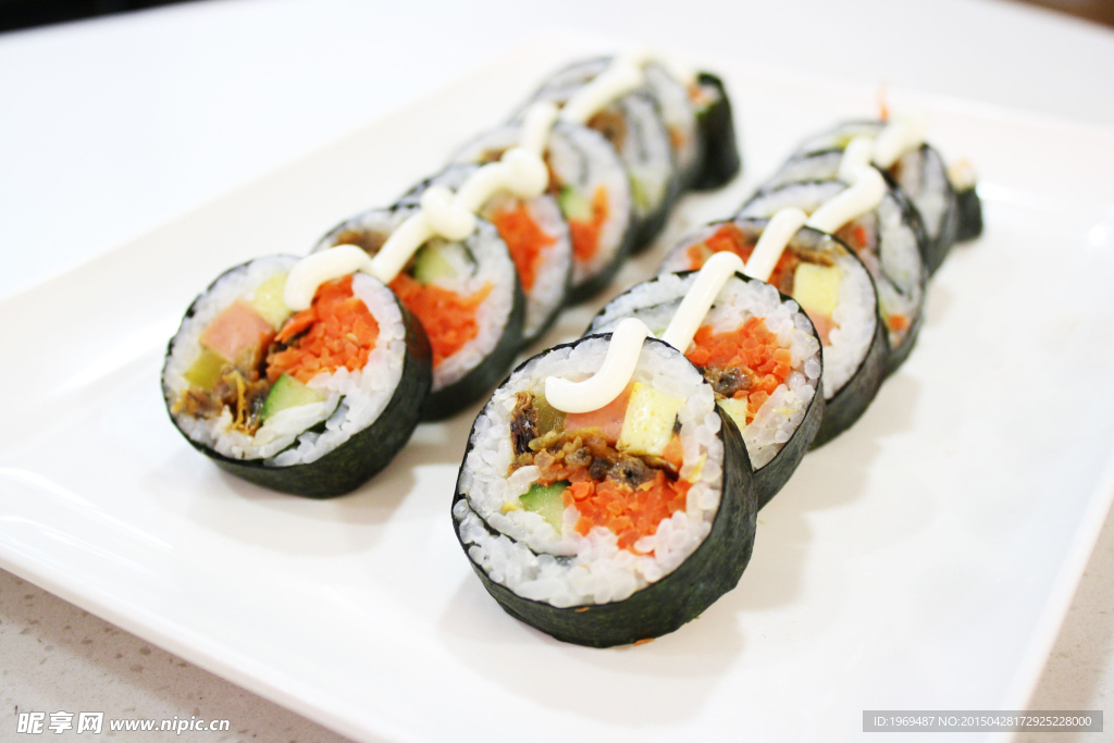 金针菇紫菜包饭
