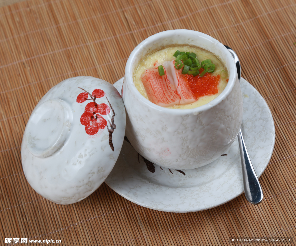 鲜虾鱼子蒸蛋