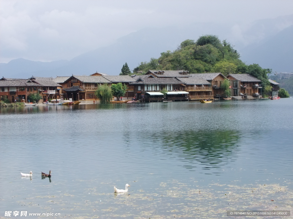 泸沽湖风光
