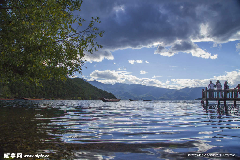 泸沽湖风光