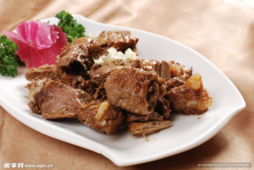 干烂排骨钻土鸡