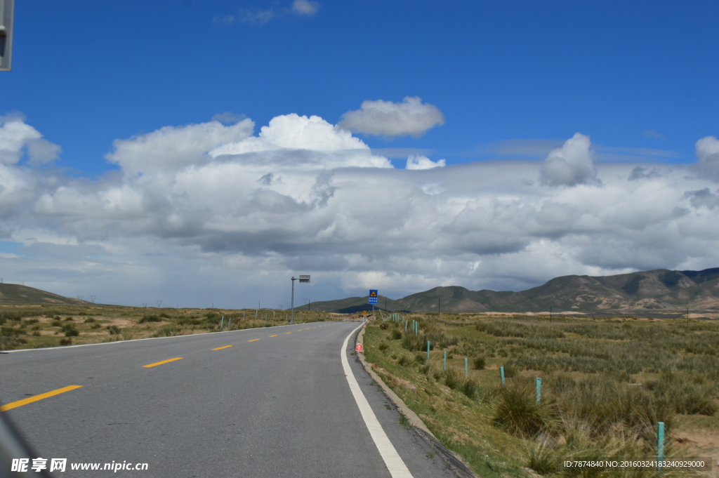 青海环湖公路风光