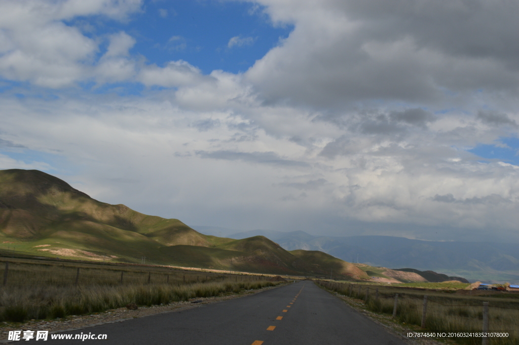 青海环湖公路风光