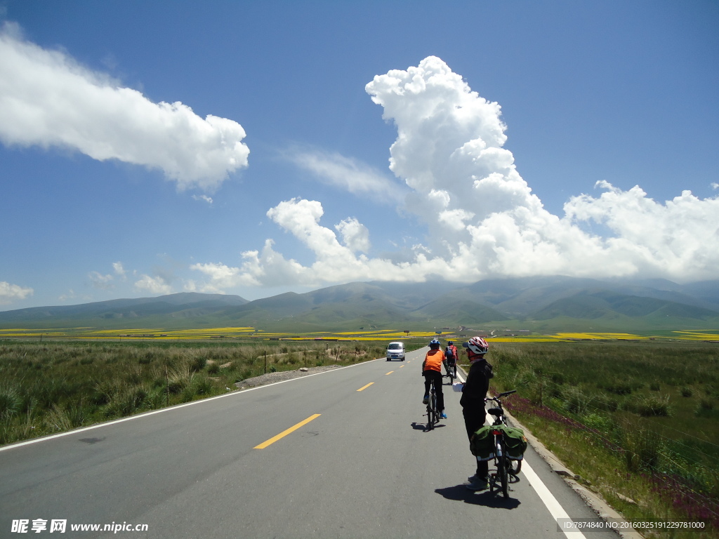 青海环湖公路风光