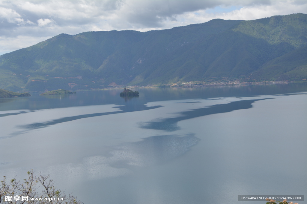 泸沽湖