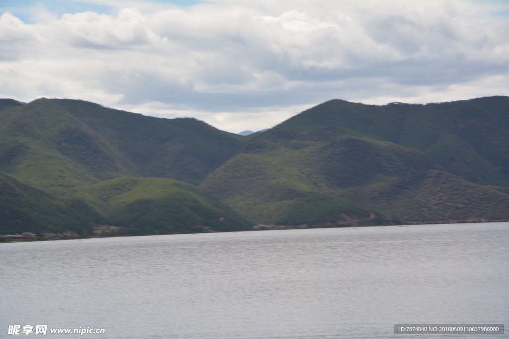 泸沽湖
