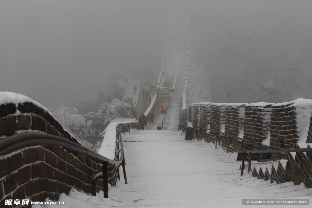 长城雪景
